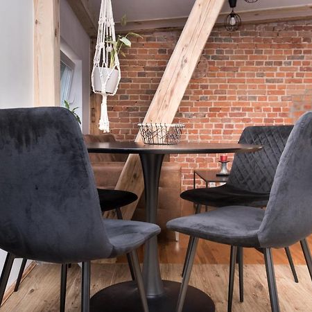 Apartament Nowy Swiat 1 Gliwice Buitenkant foto