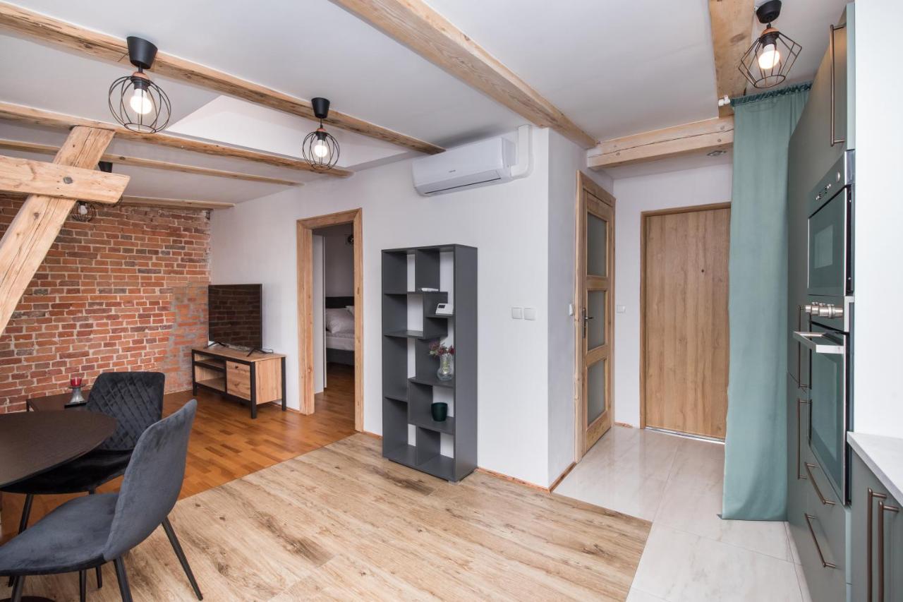 Apartament Nowy Swiat 1 Gliwice Buitenkant foto