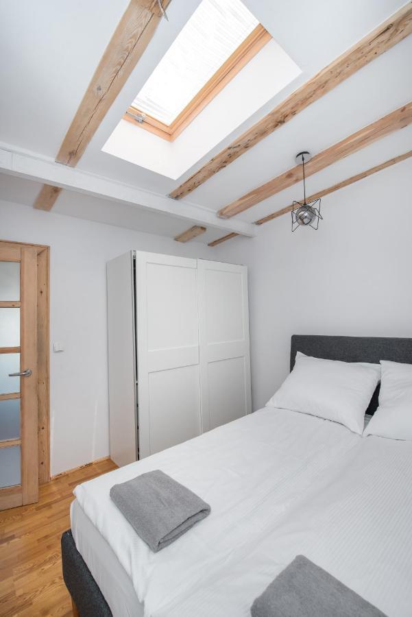 Apartament Nowy Swiat 1 Gliwice Buitenkant foto